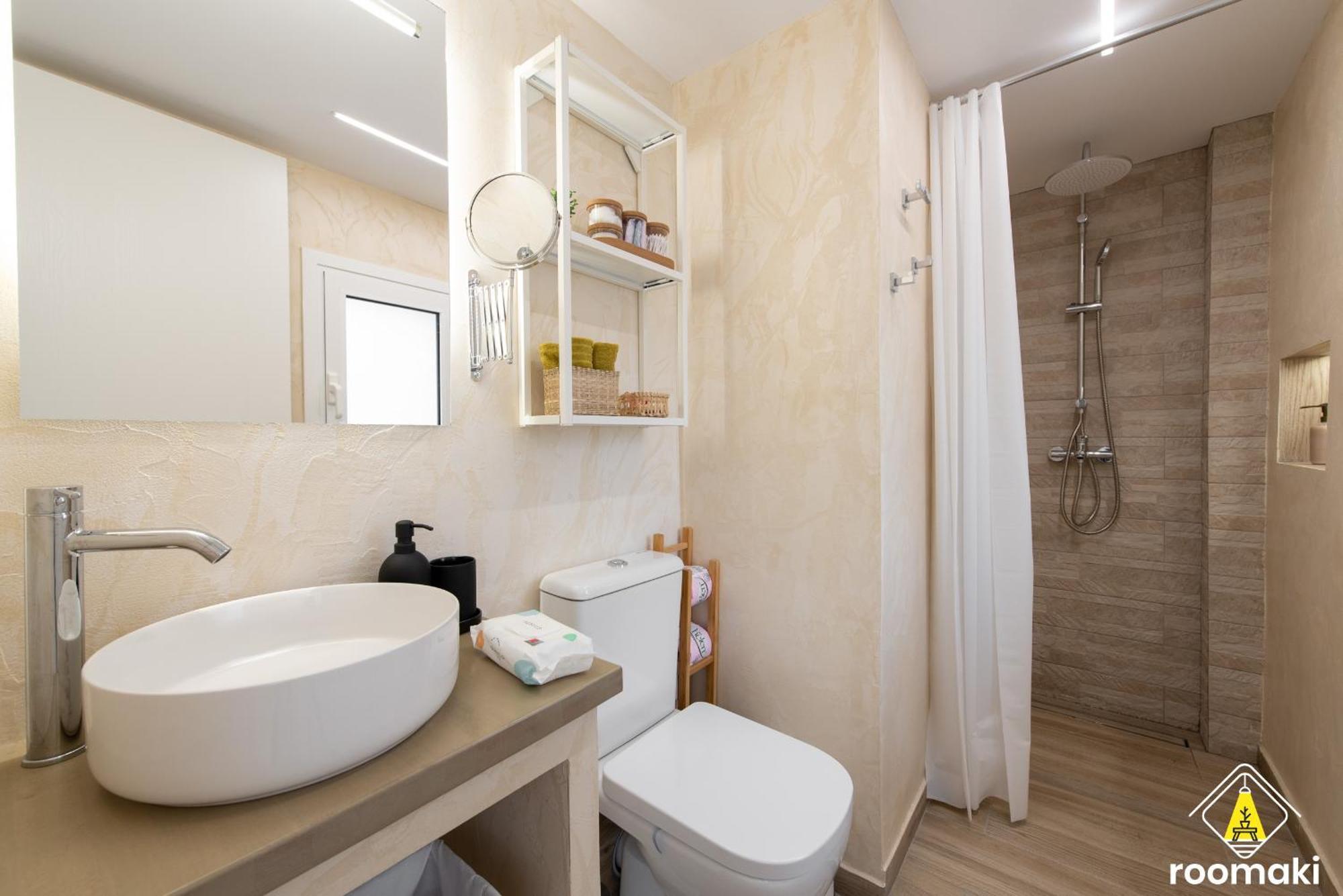 Roomaki - New & Stylish Studio In The Center With Parking Chalkís エクステリア 写真
